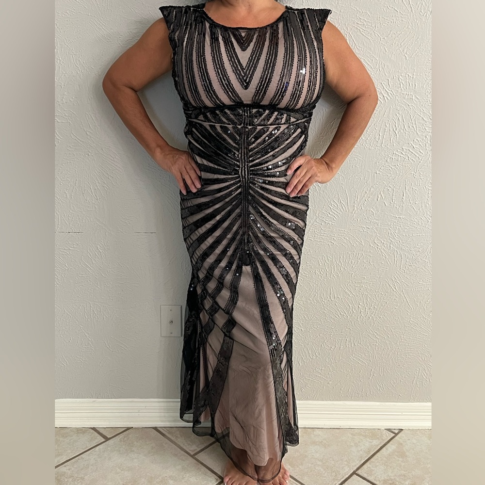Mermaid Black 1920s Sequined Flapper Dress size M
